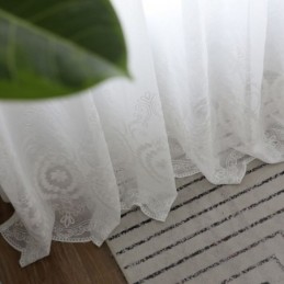 Αναπνέουσα Διαφανής Κουρτίνα Κατά Παραγγελία, Λευκή, Ασορτί Με Κέντημα, Σαλόνι